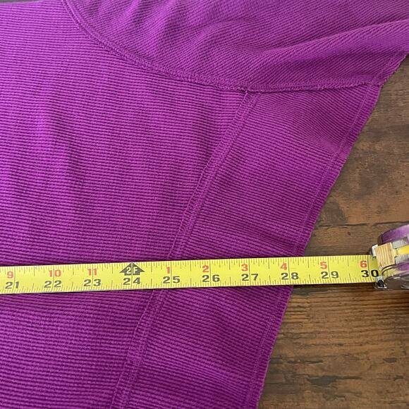 NWT Kensie Purple Performance Long Sleeve Asymmetrical Top Size XS (oversized) - Picture 9 of 9
